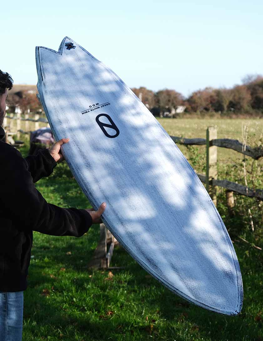 Slater Designs Volcanic Great White surfboard 5ft 9 - Futures