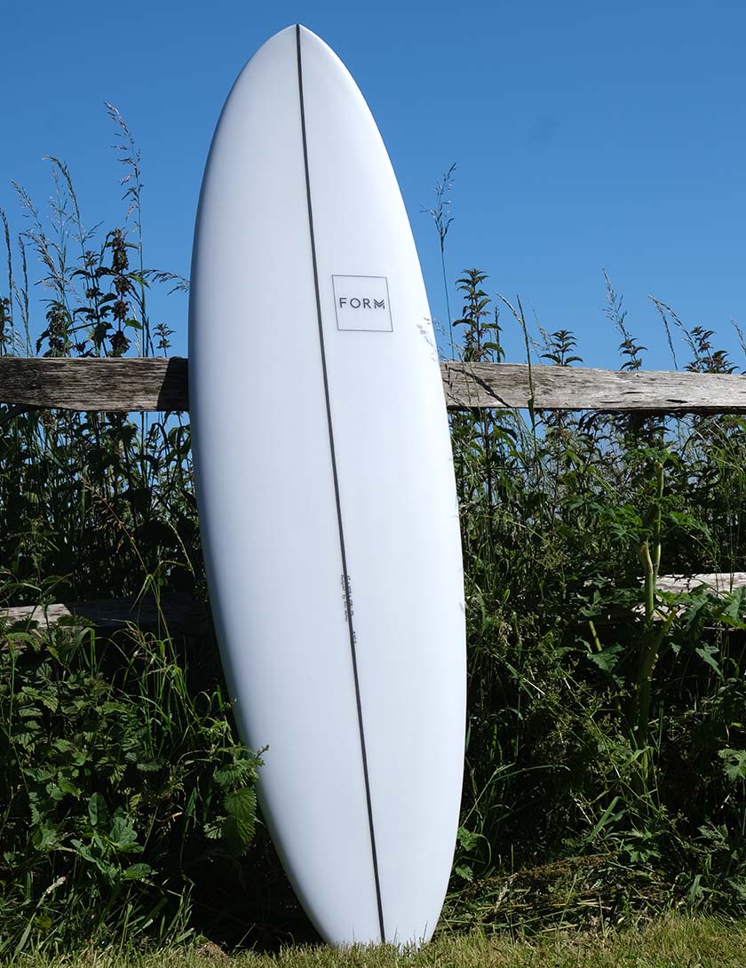 Form Flow Stik Pro Surfboard 6ft 10 FCS II - White