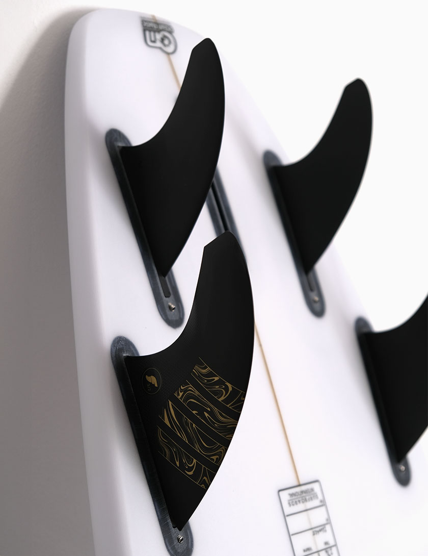 Futures 3/2 Vector Alpha Tri-Quad Fins Medium - Carbon/Gold
