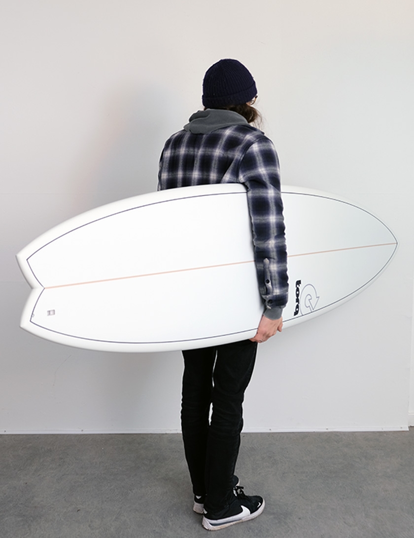 Torq Mod Fish surfboard 6ft 10 - White/Pinline