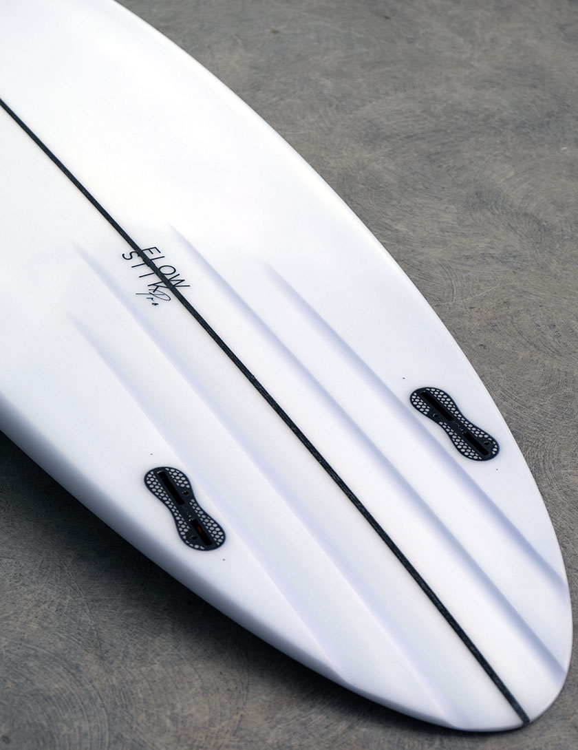 Form Flow Stik Pro Surfboard 6ft 10 FCS II - White