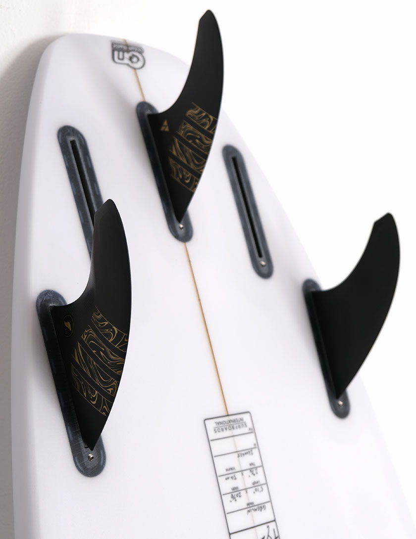 Futures 3/2 Vector Alpha Tri-Quad Fins Medium - Carbon/Gold