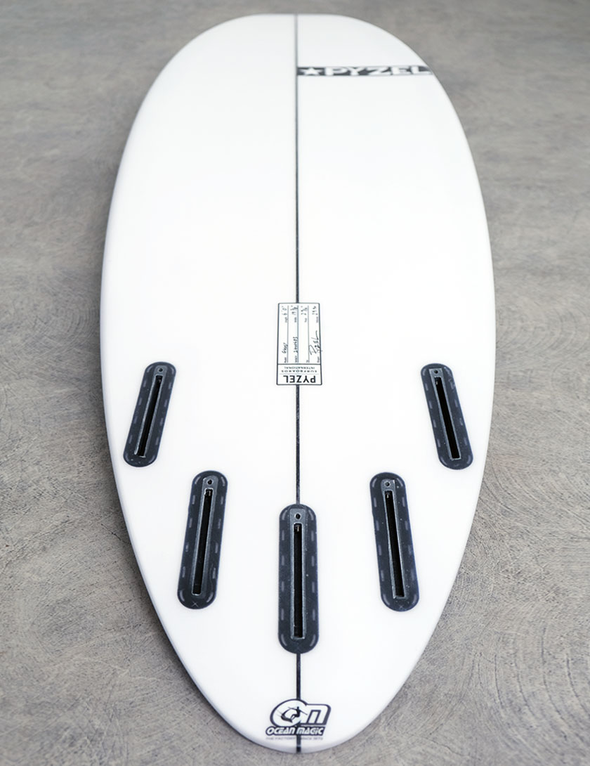 Pyzel Ghost surfboard 6ft 5 Futures - White