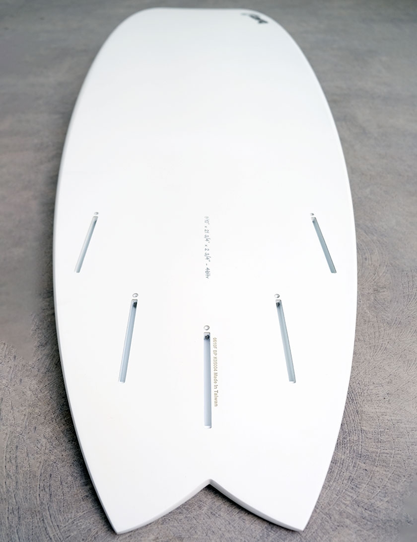 Torq Mod Fish surfboard 6ft 10 - White/Pinline