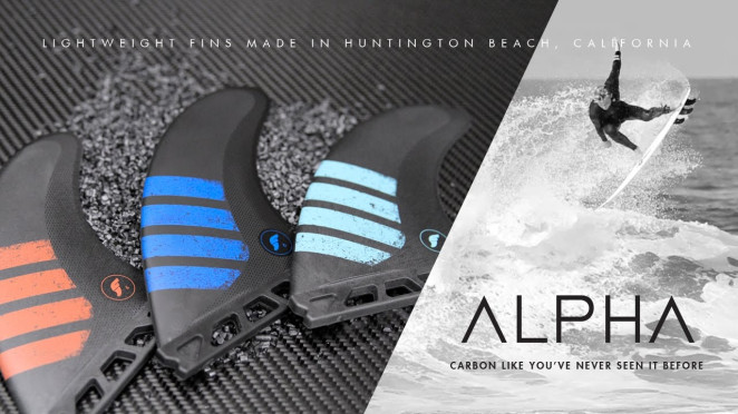 Futures F4 Alpha Tri-Quad Small - Carbon/Red